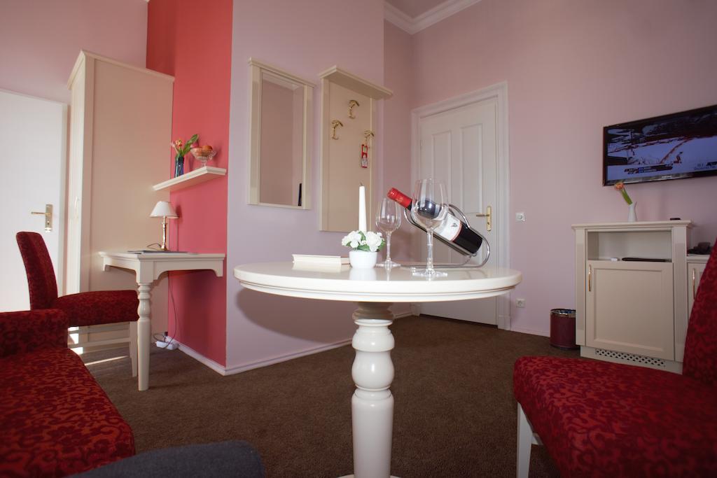 Hotel Buchenpark Heringsdorf  Ruang foto